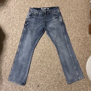 Wrangler Retro 
Men's Classic Bootcut Jeans in Blue